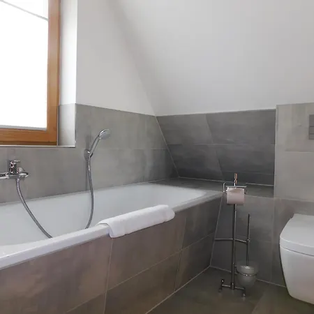 Neue Büdnerei *